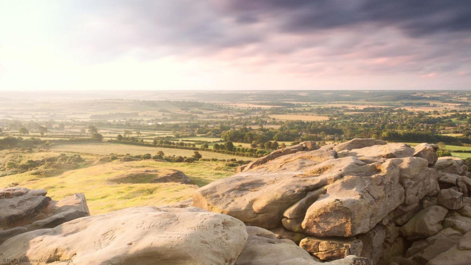 Picturesque Stone Cottage In The Heart Of North Yorkshire Village - Hideaway Cottage Buitenkant foto
