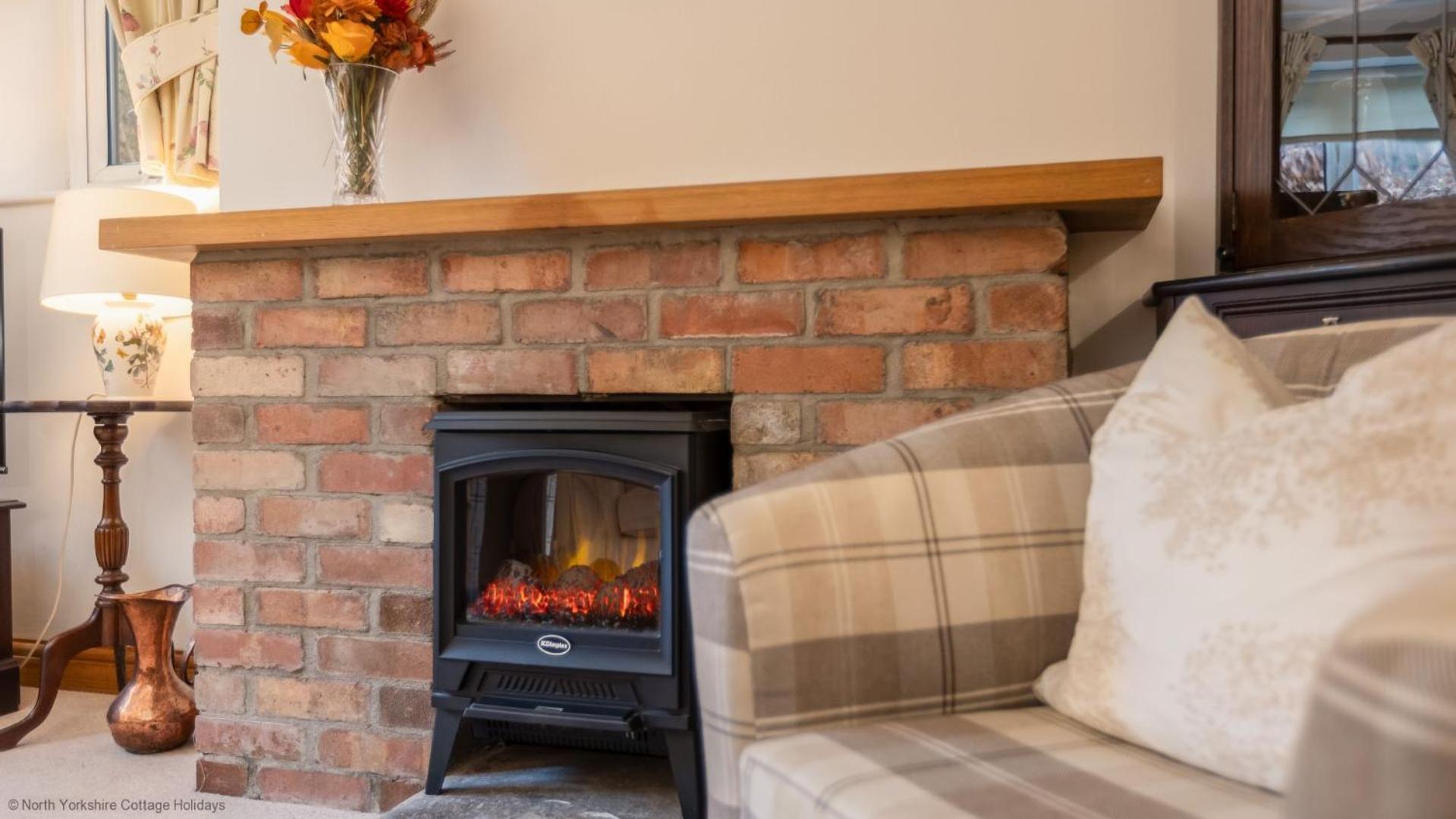 Picturesque Stone Cottage In The Heart Of North Yorkshire Village - Hideaway Cottage Buitenkant foto