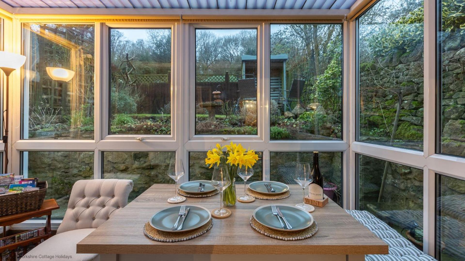 Picturesque Stone Cottage In The Heart Of North Yorkshire Village - Hideaway Cottage Buitenkant foto
